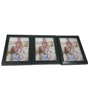 3 Pack 5x7 Black‎ Photo Frame Set - Display on Wall or Tabletop